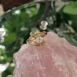 Vintage 18K GE Whimsical Art Deco Gold Women's Ring